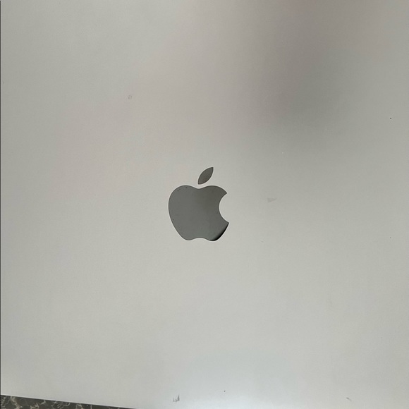 Apple MacBook Pro Mac Book 16” 2.6 GHz Intel Core i7 512GB SSD 16GB RAM Touchbar - Picture 4 of 8